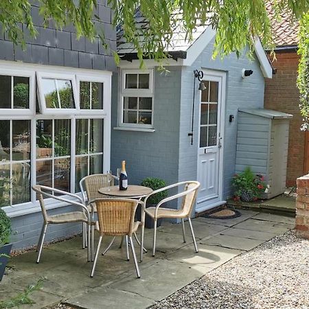 The Saddlery Holiday Cottage - Near Wolds And Coast North Thoresby エクステリア 写真